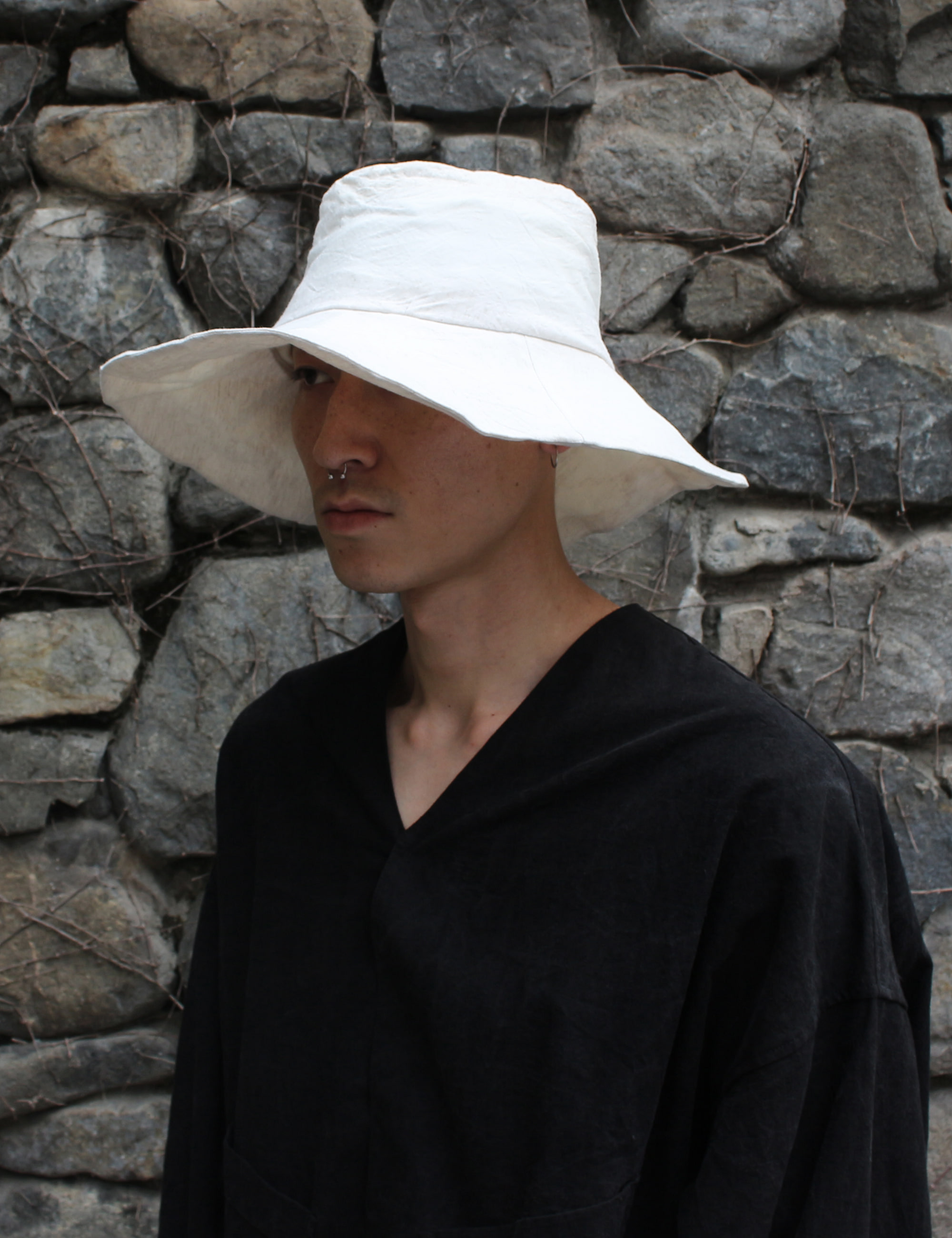 [EXCLUSIVE] HAND CRAFTED LARGE HAT_DIRTY WHITE