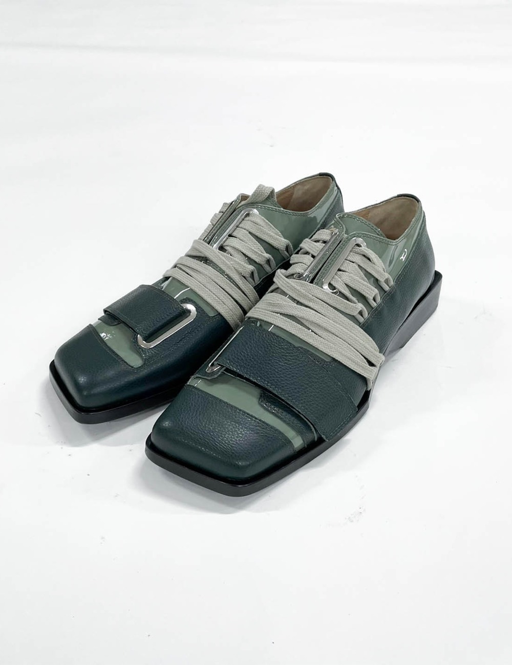 SHOES_GREEN