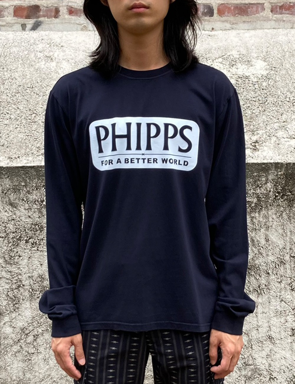 LOGO GRAPHIC LONG SLEEVE T_NAVY