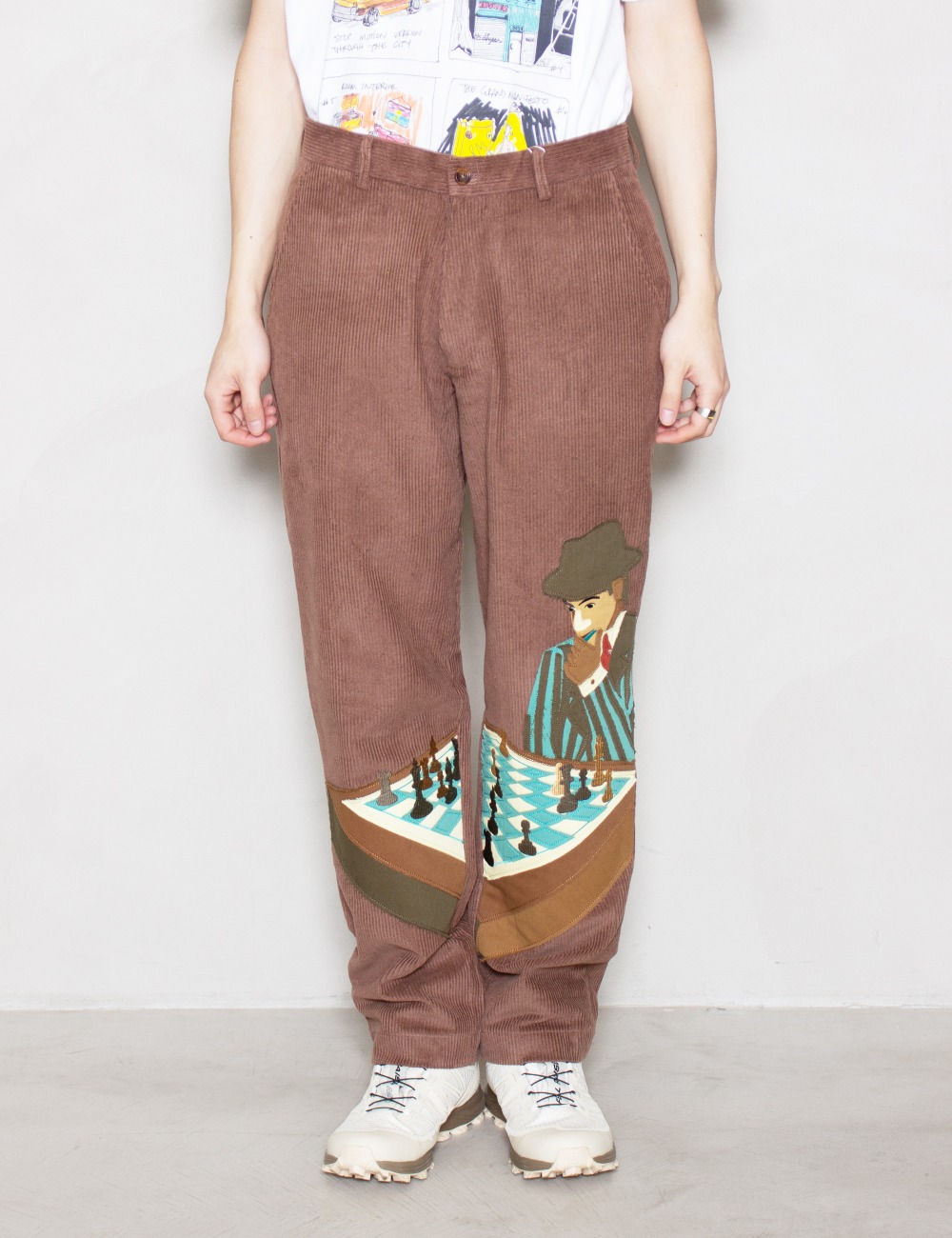CHESS NOT CHECKERS CORD PANTS_BROWN