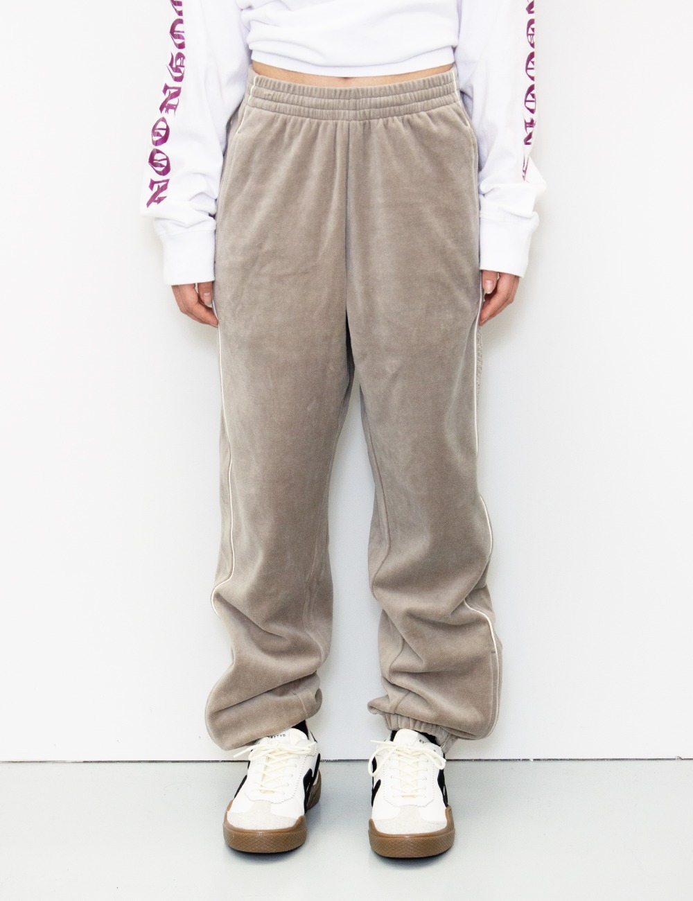 DIAL 411 VELOUR TRACKPANT_GREEN